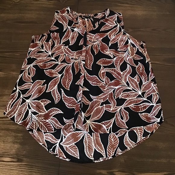 Sleeveless Leaf Print Blouse hi lo 2x - Picture 5 of 10